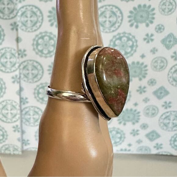 Unakite genuine gemstone ring adjustable silver overlay stamped 925 pear shape - Picture 6 of 6